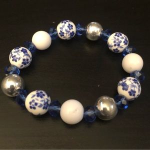Delph blue inspired beaded bracelet